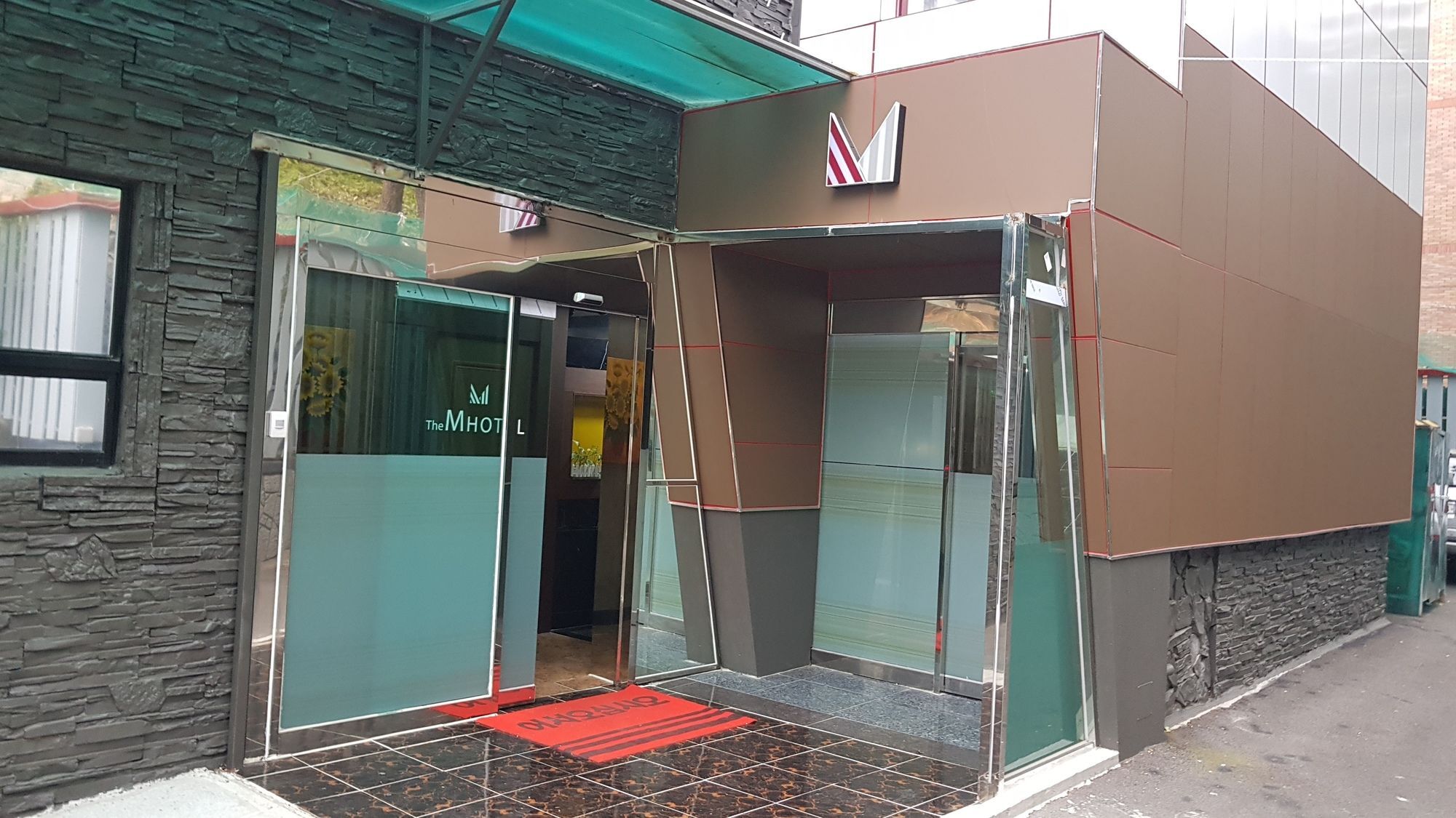 The M Hotel Busan Esterno foto